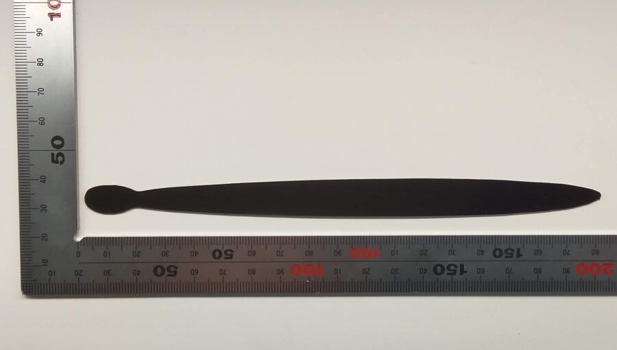 塩ビ0.5㎜をトムソン型で打ち抜き加工