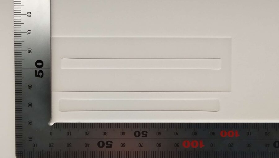 POM0.5㎜をトムソン型で打ち抜き加工