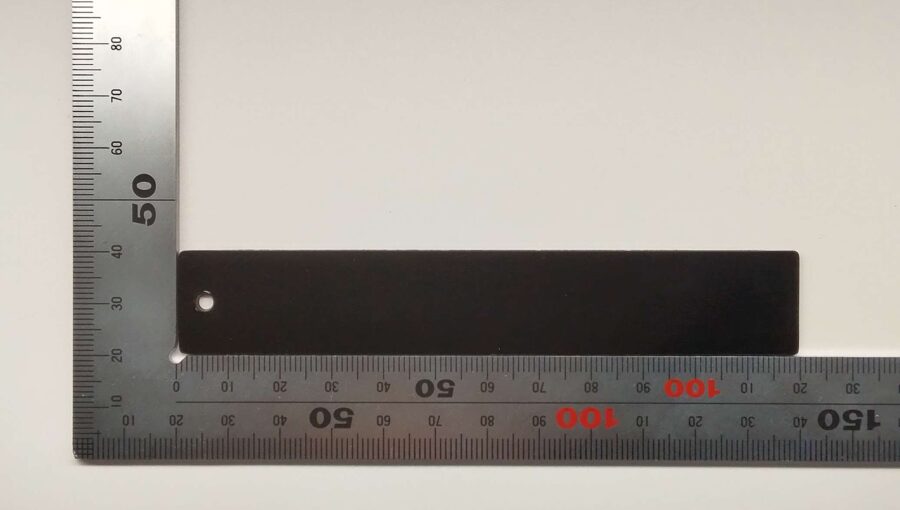 PVC(塩ビ)1.0㎜をトムソン型で打ち抜き加工